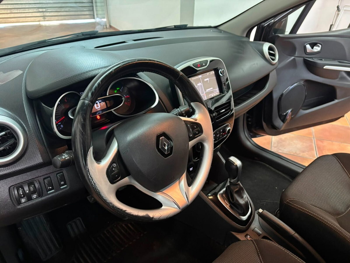 Renault Clio dCi 8V 90CV EDC Start&Stop 5 porte Energy Intens (17)