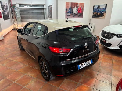 Renault Clio dCi 8V 90CV EDC Start&Stop 5 porte Energy Intens (9)