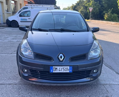 Renault Clio Storia 1.2 16V 5 porte Dynamique (2)