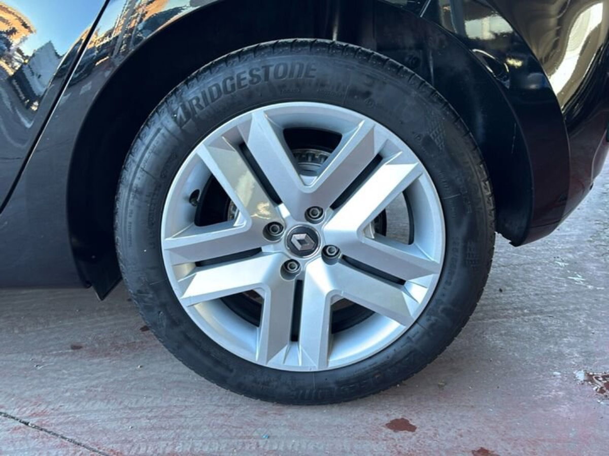 Renault Clio Blue dCi 100 CV 5 porte Business (10)