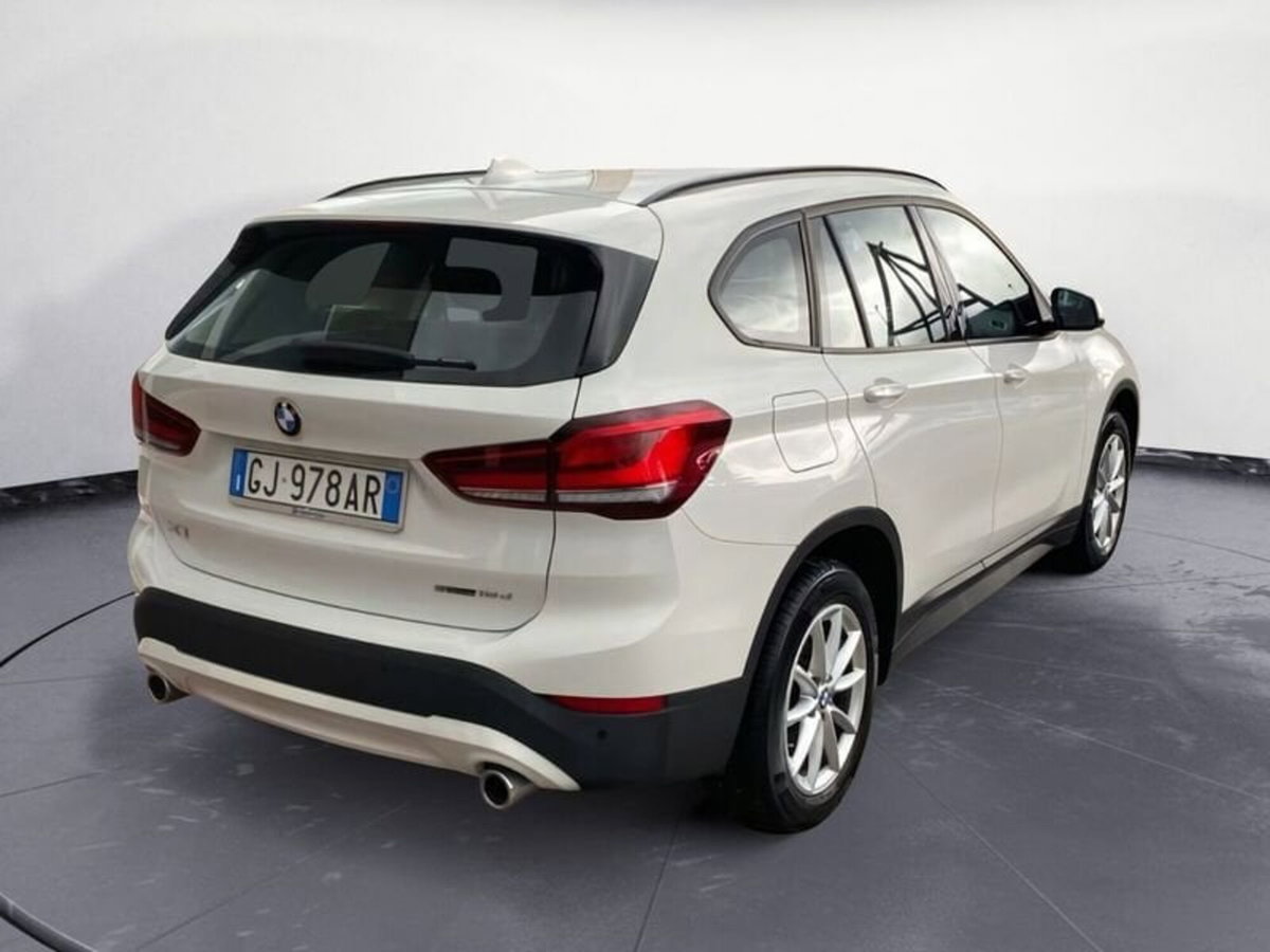 BMW X1 sDrive 18d Msport (3)