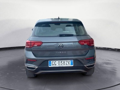 Volkswagen T-Roc 2.0 tdi R-Line 115cv (7)