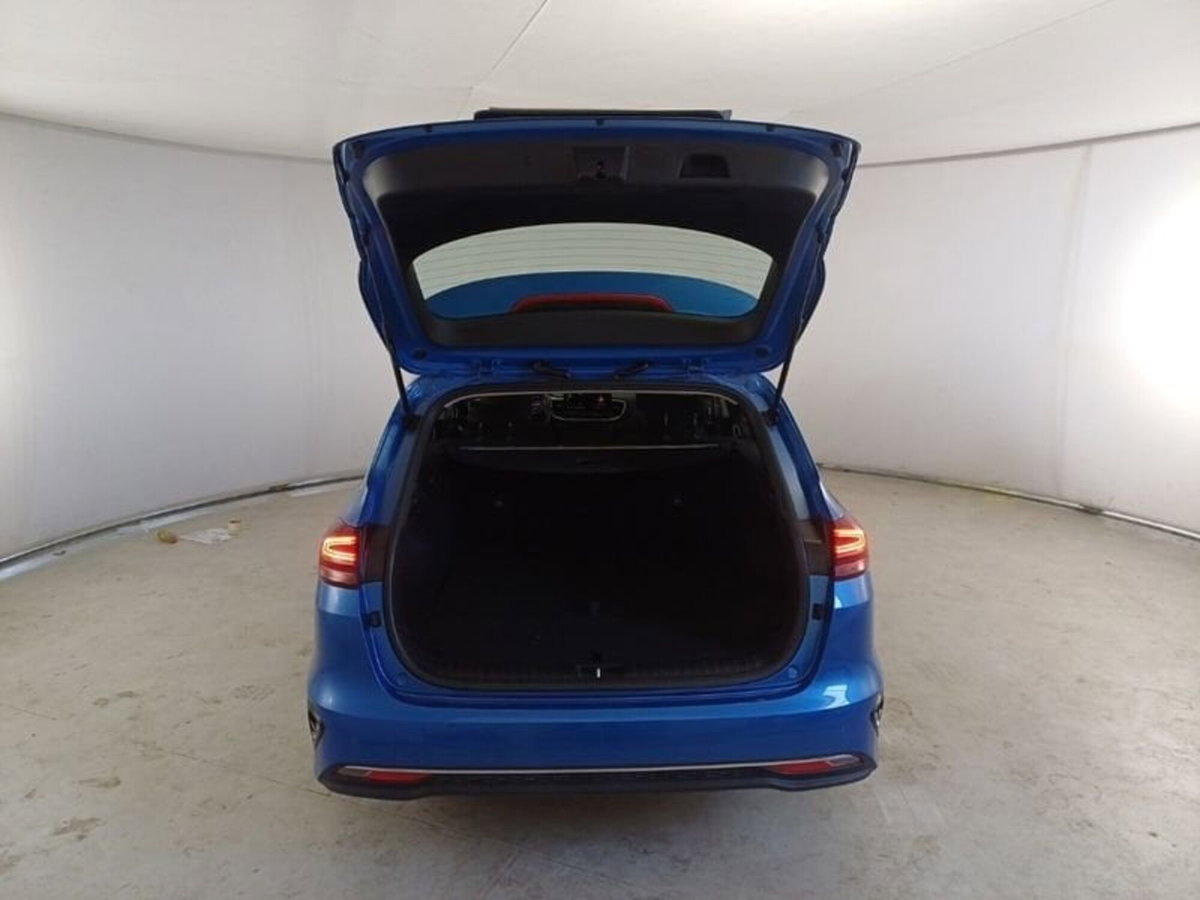 Kia Ceed Sport Wagon 1.6 CRDi 136 CV MHEV DCT SW Business (8)