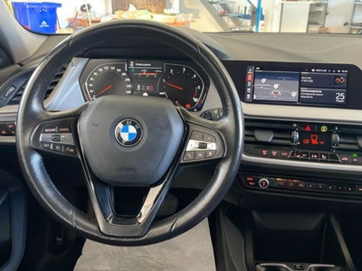BMW Serie 1 116d 2.0 116CV cat 5 porte.It DPF (17)
