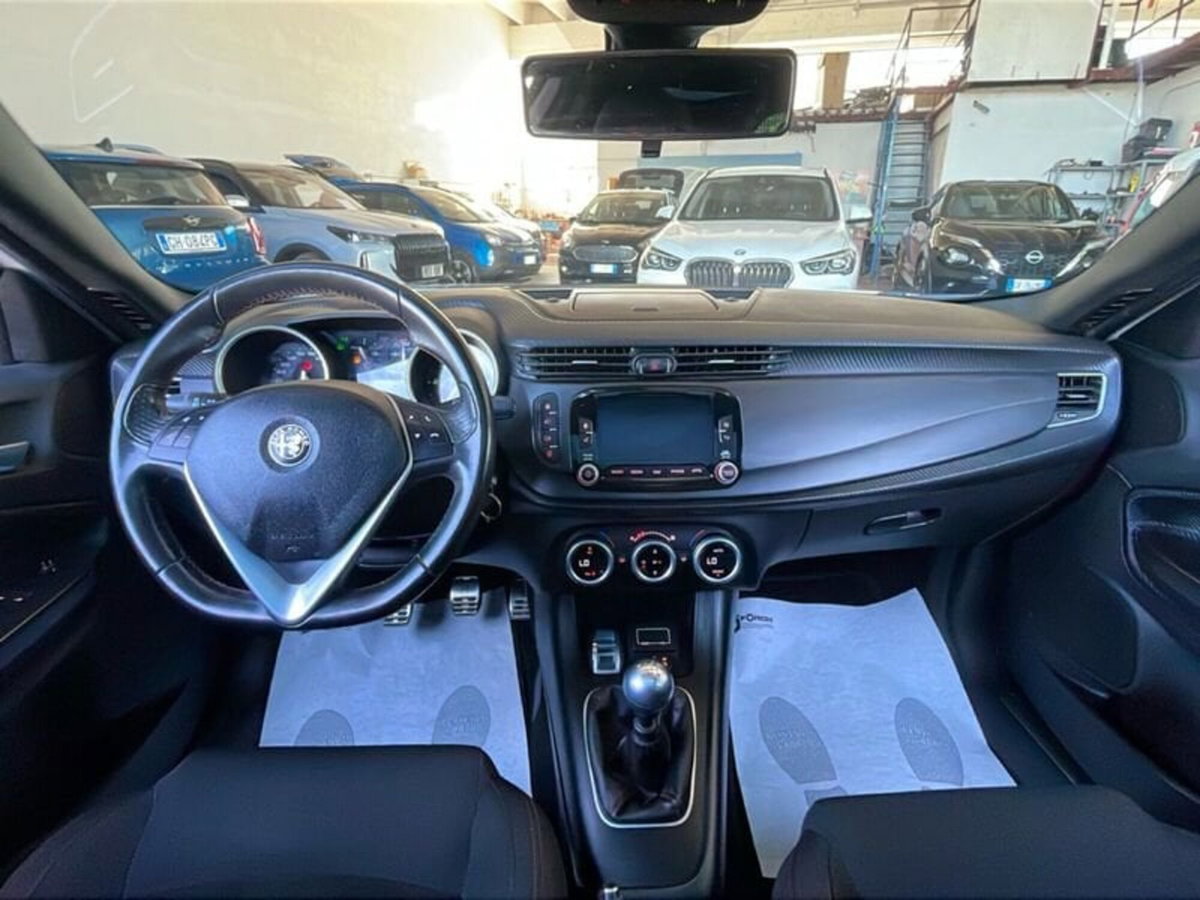 Alfa Romeo Giulietta 2.0 JTDm Distinctive 150cv E5+ (12)