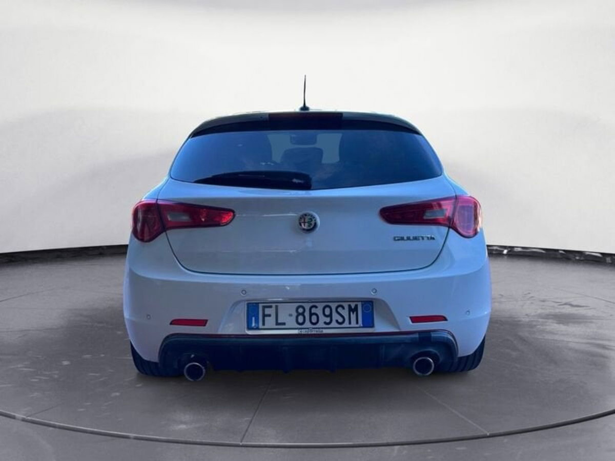 Alfa Romeo Giulietta 2.0 JTDm Distinctive 150cv E5+ (5)