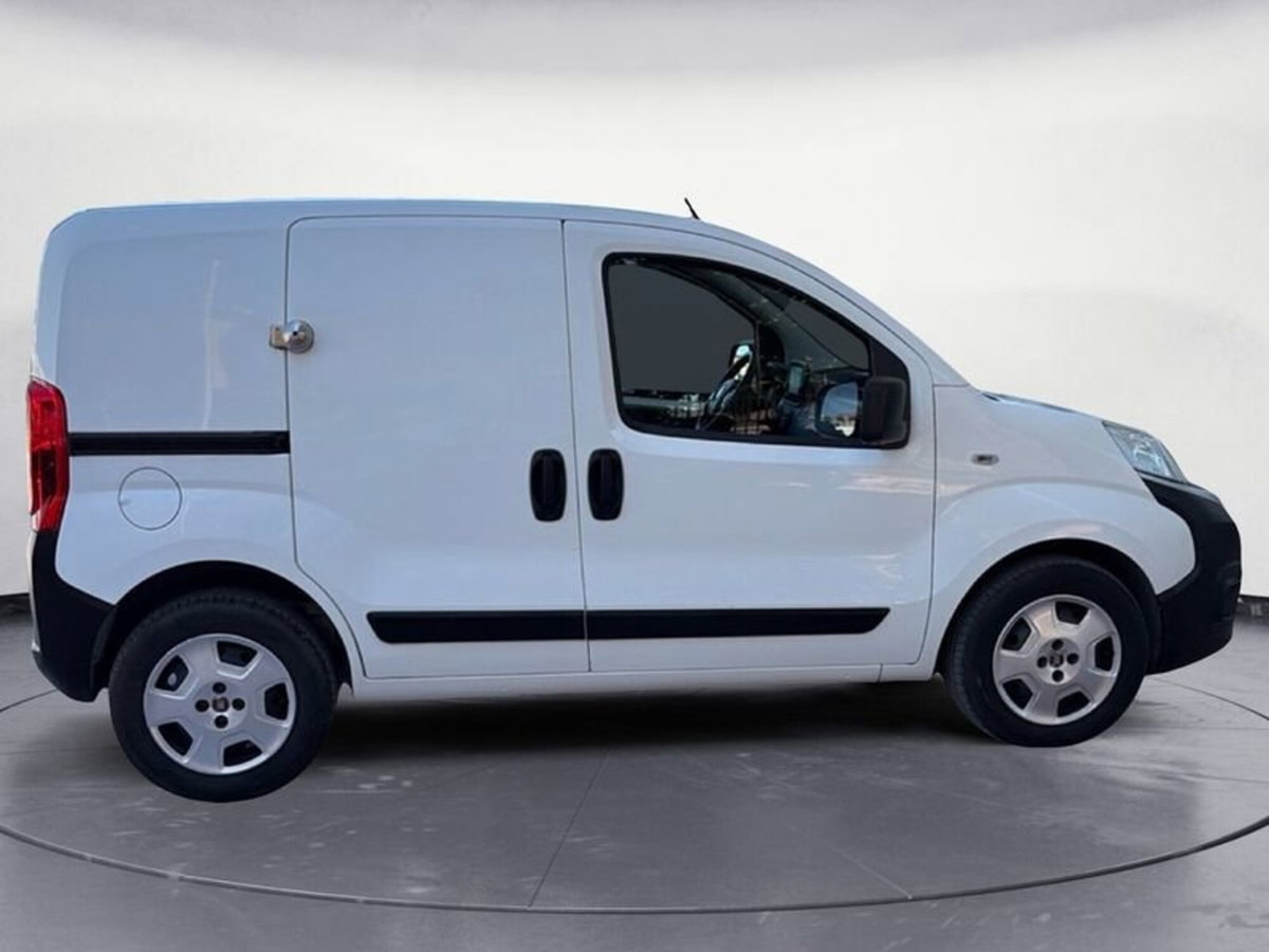 Fiat Fiorino 1.3 MJT 95CV Cargo (8)