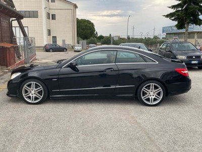 Mercedes-Benz Classe E Coupé 250 CDI Coupé Avantgarde (10)