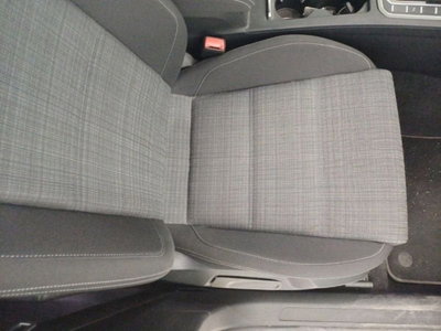 Volkswagen Passat Variant 2.0 TDI SCR EVO DSG Business (12)
