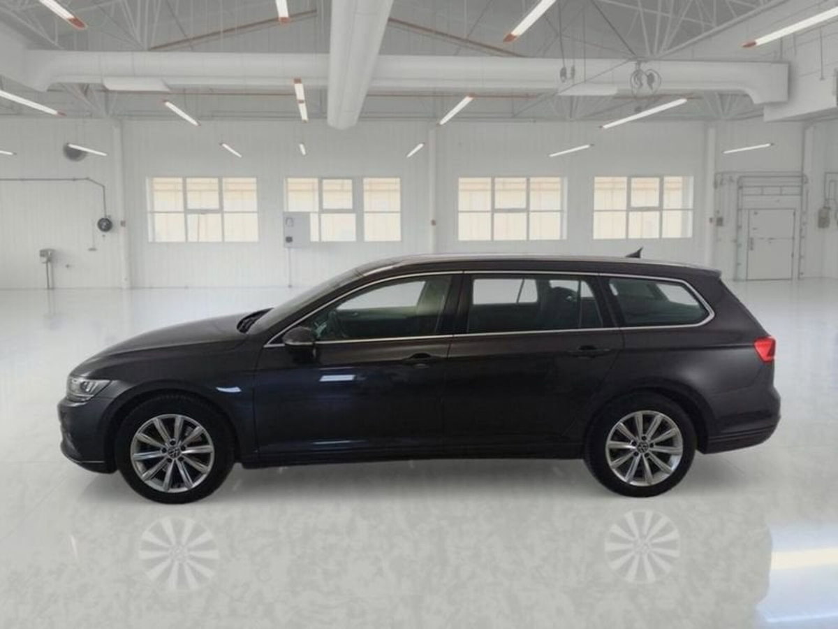 Volkswagen Passat Variant 2.0 TDI SCR EVO DSG Business (4)