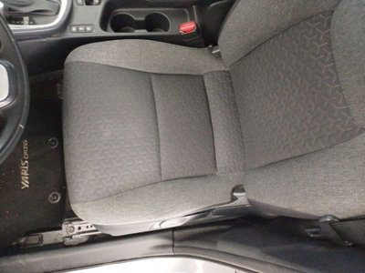 Toyota Yaris Cross 1.5h GR Sport Black Sky fwd 116cv e-cvt (10)