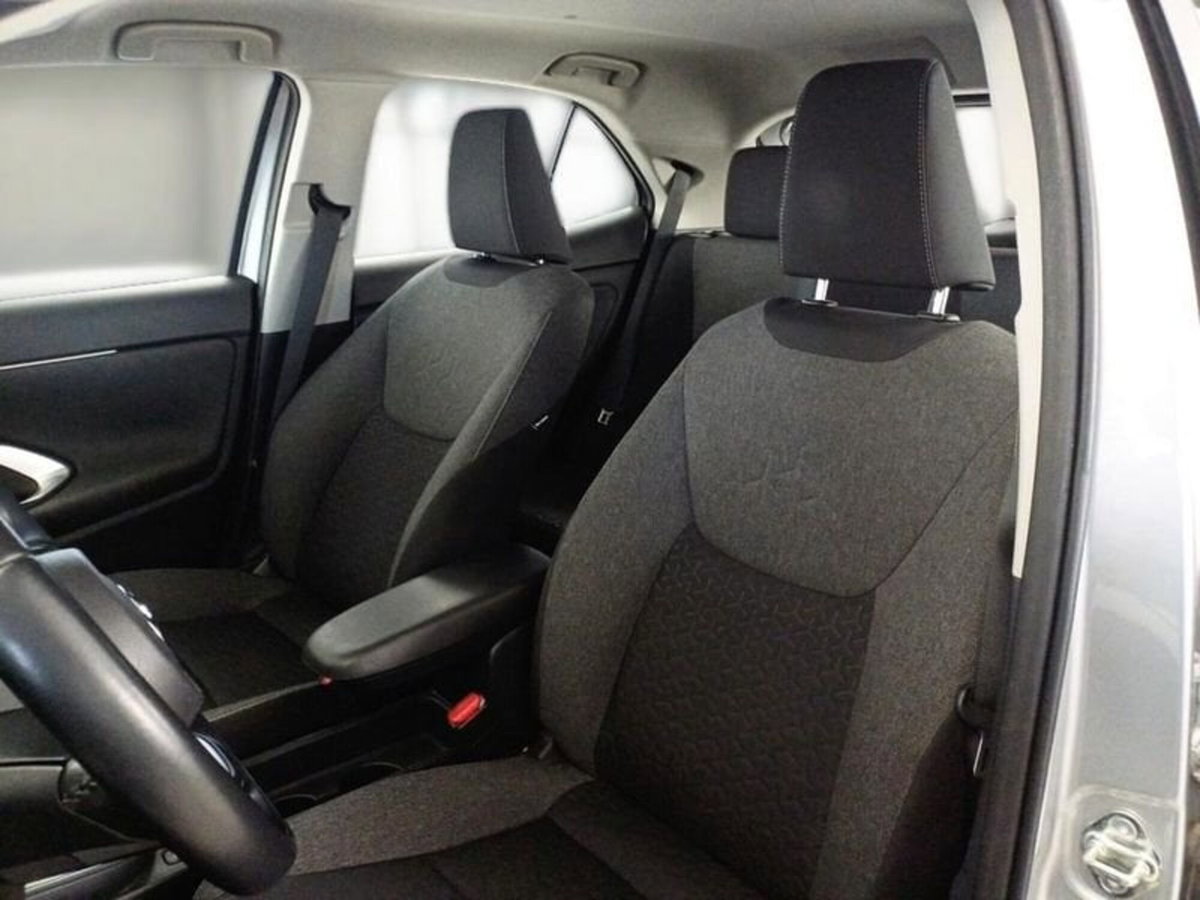 Toyota Yaris Cross 1.5h GR Sport Black Sky fwd 116cv e-cvt (9)