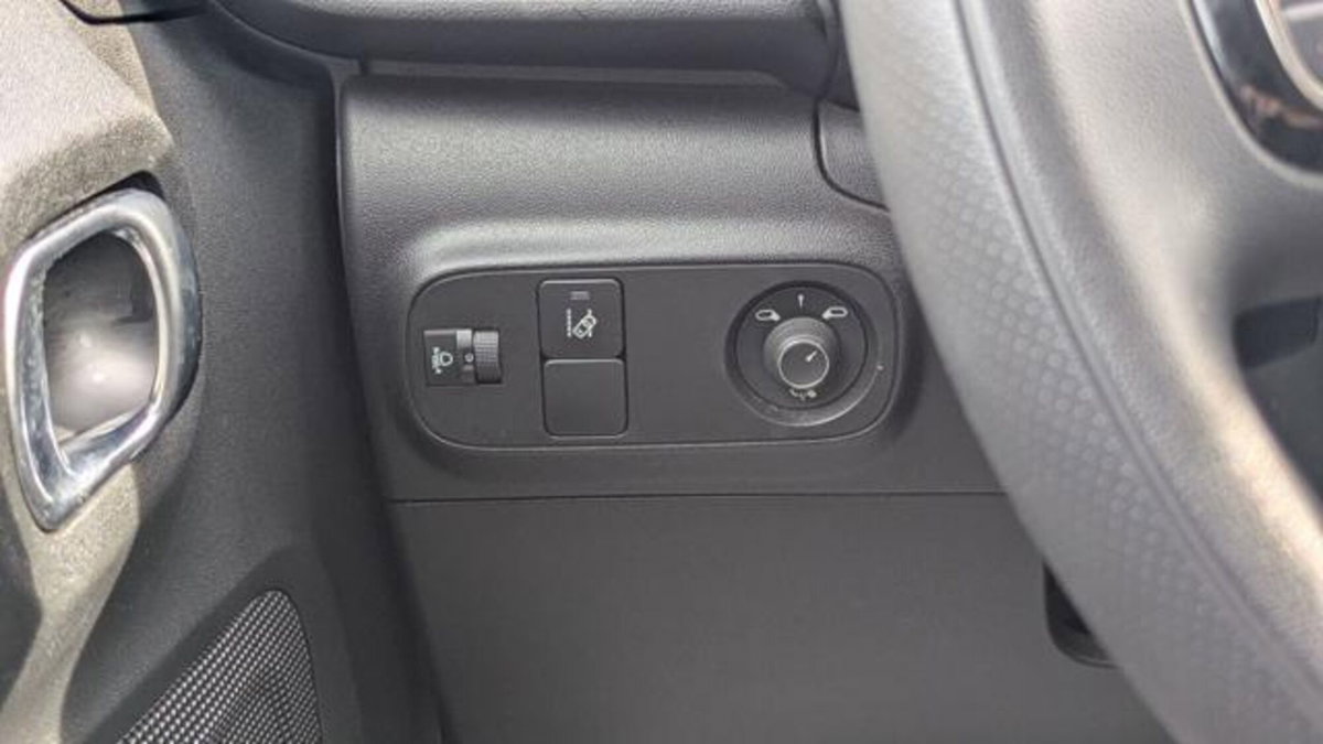 Citroen C3 1.2 puretech You s&s 83cv neopatentati (15)