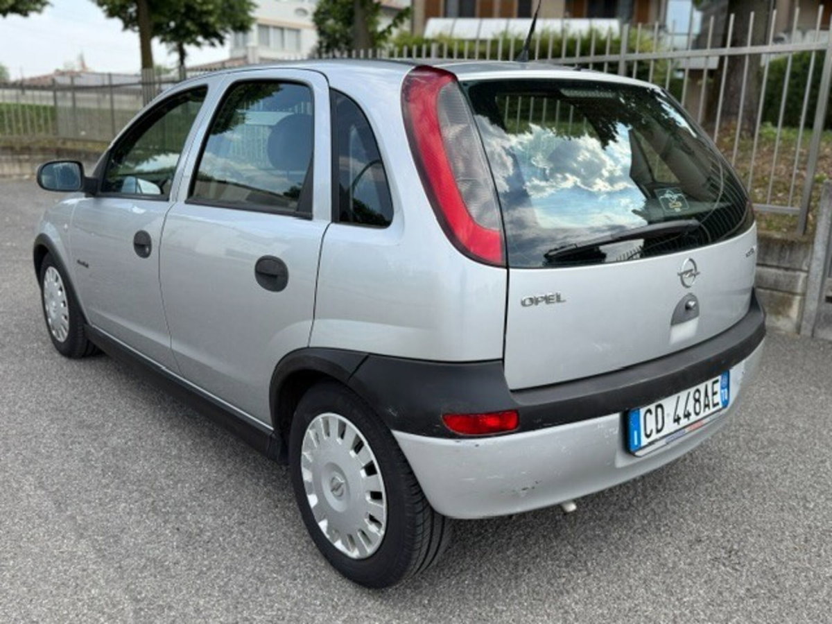 Opel Corsa 1.0i 12V cat 5 porte Comfort (6)