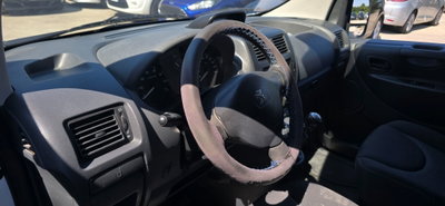 Peugeot Expert Furgone 2.0 HDi 125CV FAP PL-TN 12Q Furgone Vetrato (6)