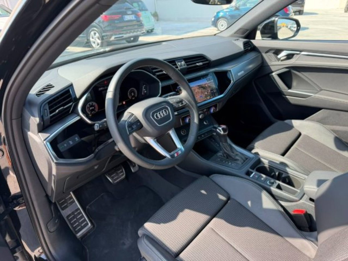 Audi Q3 Sportback 35 TDI quattro S tronic S line edition (11)