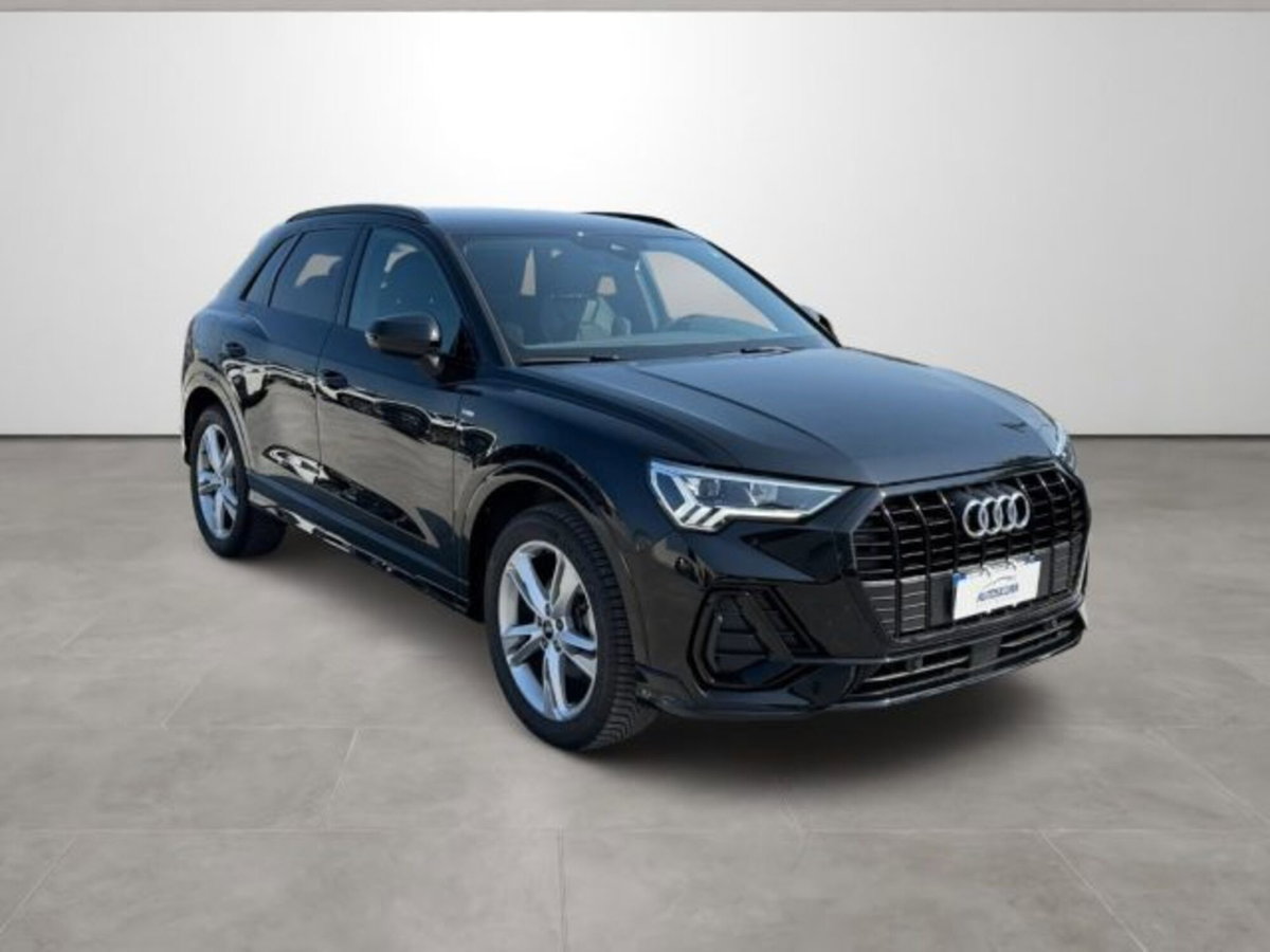 Audi Q3 Sportback 35 TDI quattro S tronic S line edition (3)