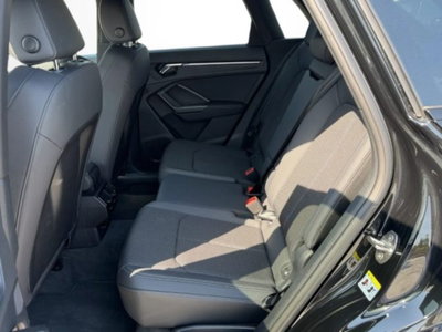 Audi Q3 Sportback 35 TDI quattro S tronic S line edition (9)