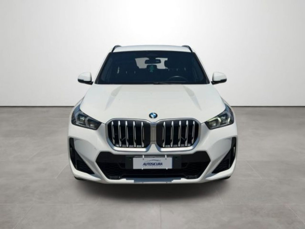 BMW X1 sDrive 18d Msport (2)