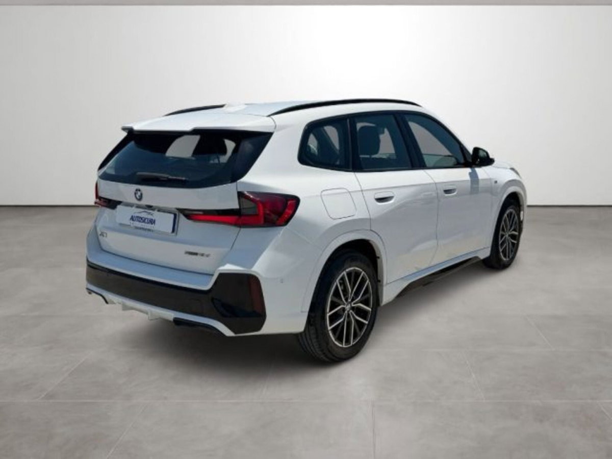 BMW X1 sDrive 18d Msport (4)