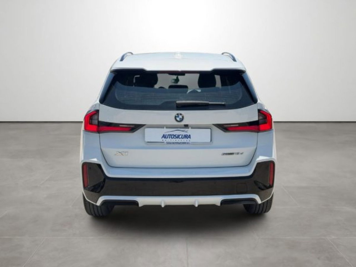 BMW X1 sDrive 18d Msport (5)