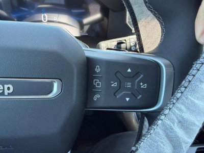Jeep Compass 1.2 turbo e-hybrid mhev First Edition fwd 145cv edct6 (16)