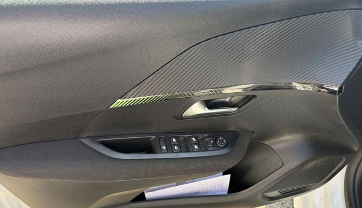 Peugeot 208 1.2 hybrid Active 100cv e-dcs 6 (14)