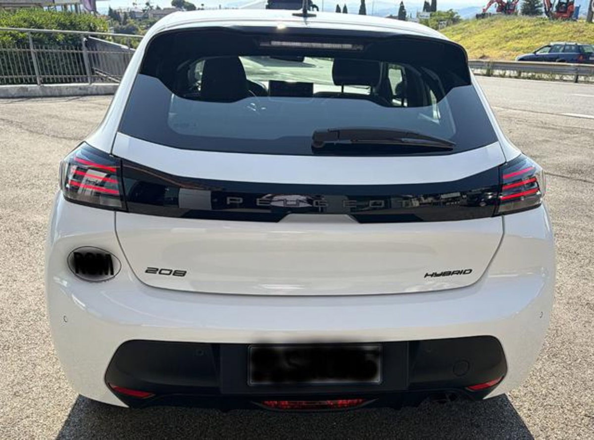 Peugeot 208 1.2 hybrid Active 100cv e-dcs 6 (4)