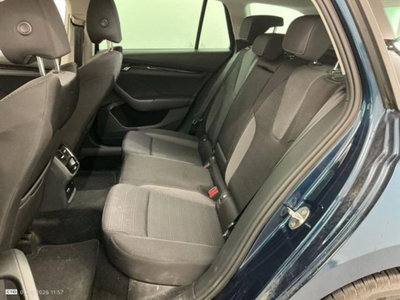 Skoda Octavia Station Wagon 1.5 e-TEC DSG Wagon Sportline (10)