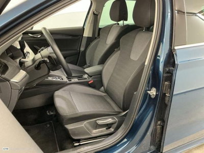 Skoda Octavia Station Wagon 1.5 e-TEC DSG Wagon Sportline (9)