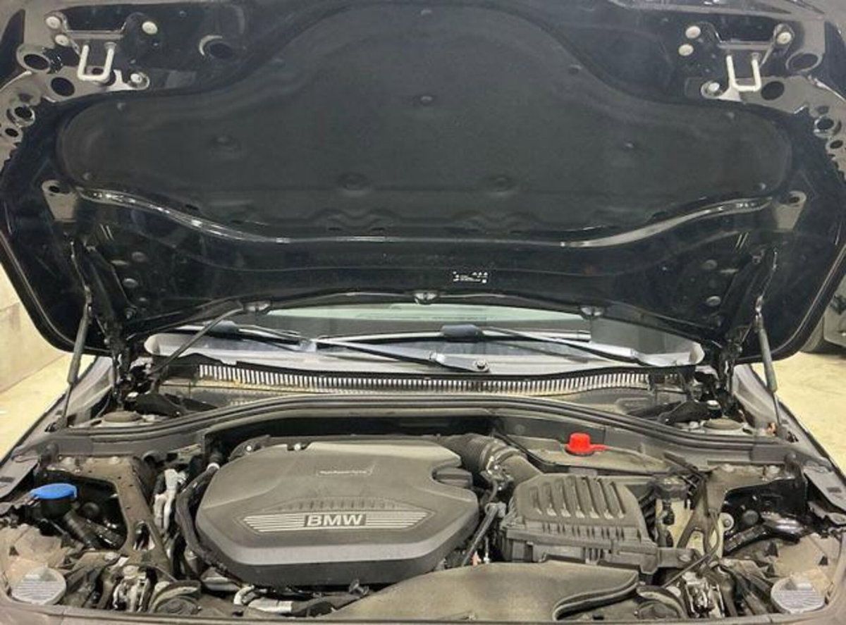 BMW Serie 1 116d 2.0 116CV cat 5 porte Attiva DPF (6)
