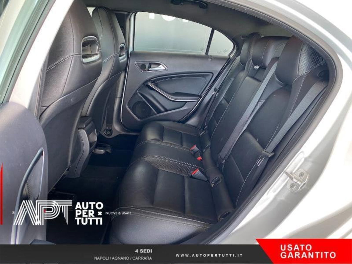 Mercedes-Benz Classe A 200 d Automatic 4Matic Sport (14)