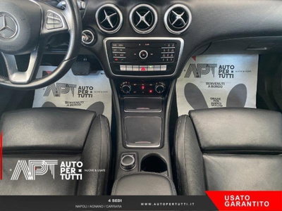 Mercedes-Benz Classe A 200 d Automatic 4Matic Sport (15)