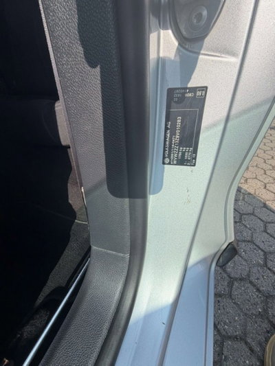 Volkswagen Scirocco 2.0 TDI 140CV DPF (3)