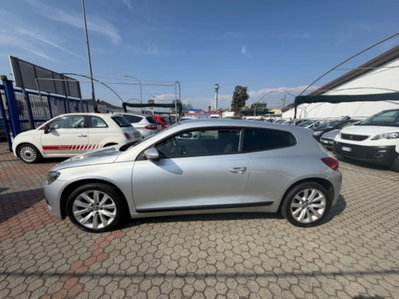 Volkswagen Scirocco 2.0 TDI 140CV DPF (8)