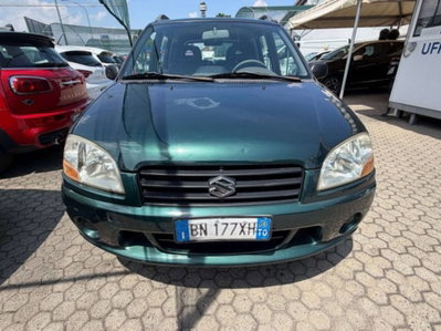 Suzuki Ignis 1.3i 16V cat 4WD GL (5)