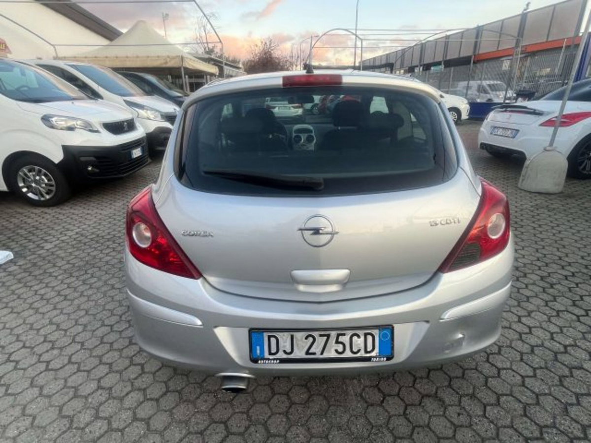 Opel Corsa 1.3 CDTI 75CV 3 porte Sport (6)