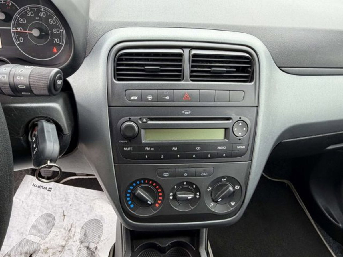 Fiat Grande Punto 1.2 5 porte S&S Actual (7)