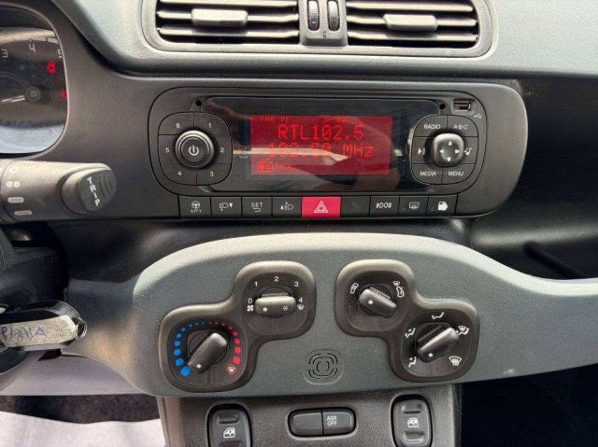 Fiat Panda 1.2 EasyPower Lounge (11)