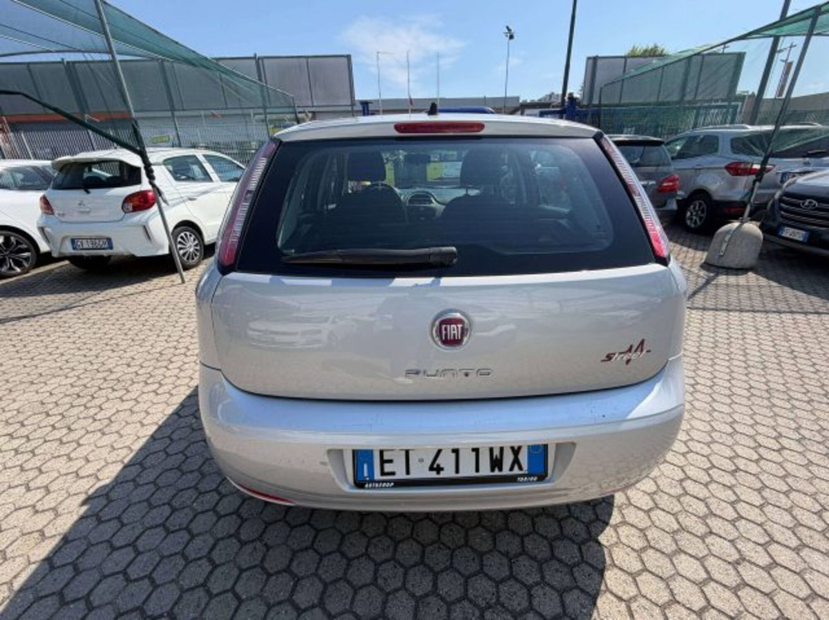 Fiat Punto 1.3 MJT II 75 CV 5 porte Street (3)