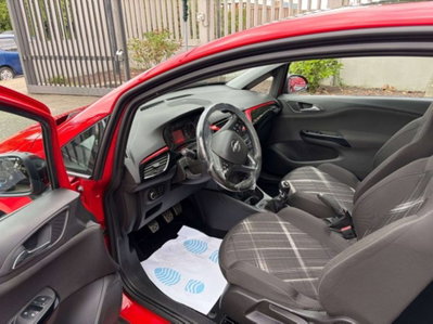 Opel Corsa Coupé 1.4 90CV GPL Tech b-Color (6)