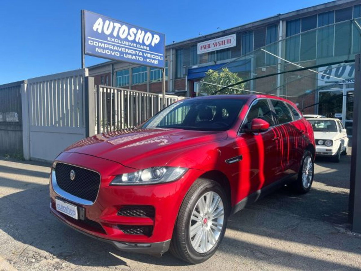 Jaguar F-Pace 3.0 D V6 300 CV AWD aut. Prestige