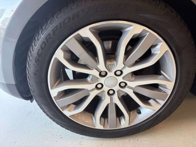 Land Rover Range Rover Sport 3.0 SDV6 HSE (13)