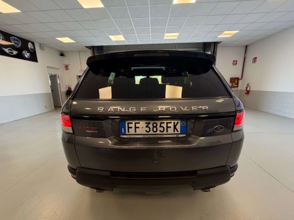 Land Rover Range Rover Sport 3.0 SDV6 HSE (4)