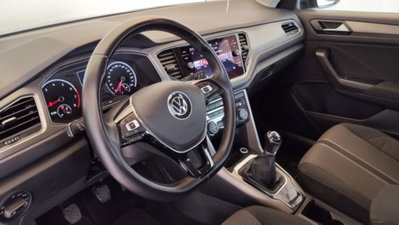 Volkswagen T-Roc 1.0 TSI Style (9)