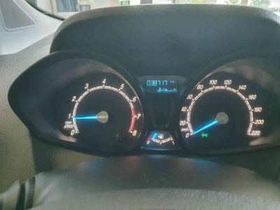 Ford Tourneo Courier 1.0 EcoBoost 100 CV Plus (13)