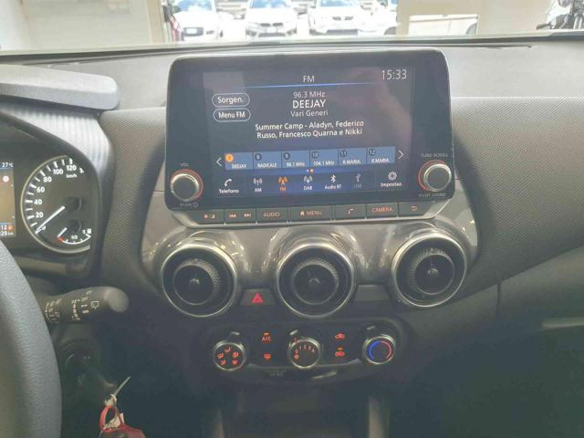Nissan Juke 1.0 dig-t Acenta 114cv (13)