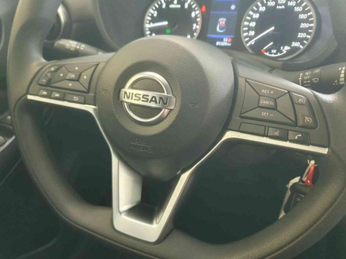 Nissan Juke 1.0 dig-t Acenta 114cv (15)