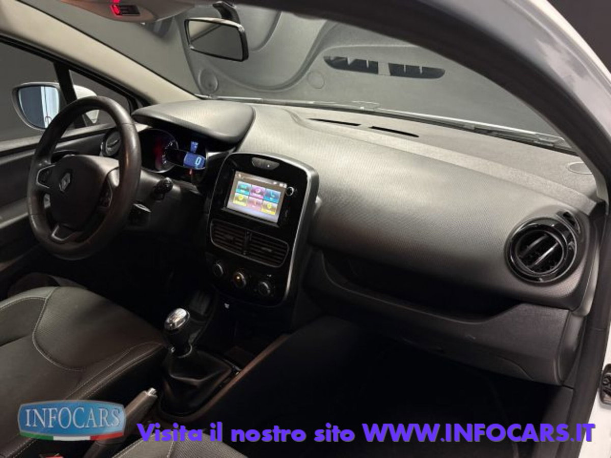 Renault Clio dCi 8V 75 CV 5 porte Business (12)
