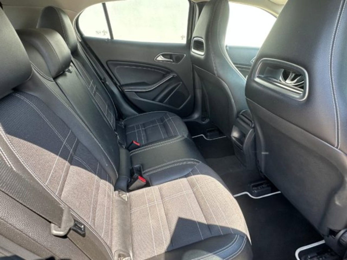 Mercedes-Benz GLA SUV 200 CDI Automatic Sport (10)